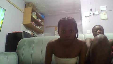 Snapshot of temptingpetite chatting on May 24, 2026, 8:41 am Sassy online show from May 24, 2026, 8:41 am
