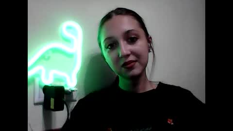 Snapshot of temptingvision chatting on February 8, 2025, 5:50 pm temptingvision online show from February 8, 2025, 5:50 pm