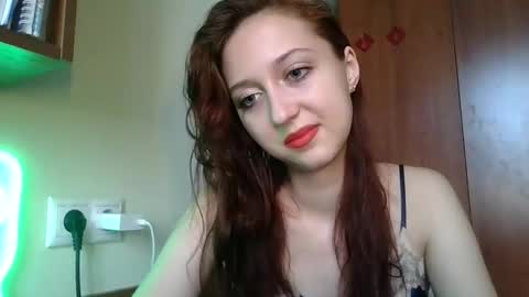 Snapshot of temptingvision chatting on March 6, 2025, 10:09 am temptingvision online show from March 6, 2025, 10:09 am