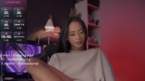 TemptressxRuby online show from January 15, 2025, 2:35 pm