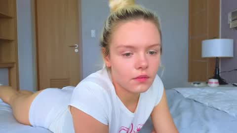 Amanda and Kenny online show from May 5, 2026, 3:03 am