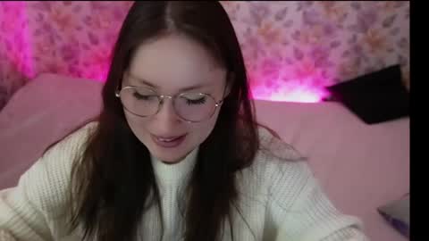 Snapshot of tendre_amelia chatting on June 20, 2026, 9:12 am tendre_amelia online show from June 20, 2026, 9:12 am