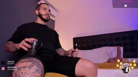 Teo Ferrer online show from November 10, 2025, 8:41 pm