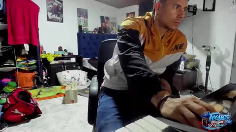 teoyes_ online show from March 29, 2026, 2:44 am