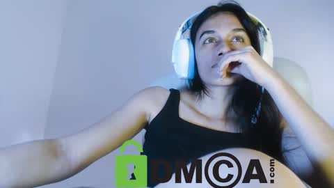 Lisa online show from November 2, 2025, 9:17 pm