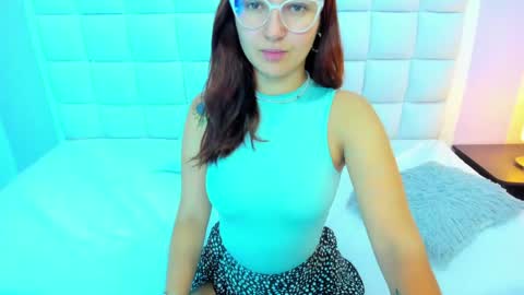Teresa online show from May 12, 2026, 1:52 pm