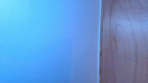 Terra Elowen online show from February 15, 2026, 11:19 am