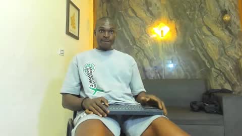 Snapshot of terranze_z chatting on March 9, 2025, 7:05 pm terranze_z online show from March 9, 2025, 7:05 pm