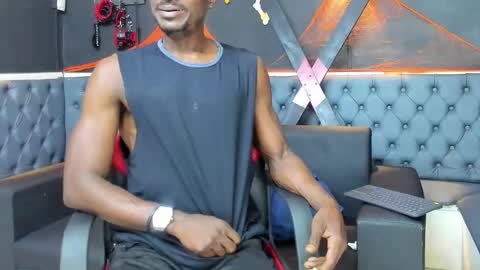 Snapshot of terranze_z chatting on October 26, 2025, 8:37 pm terranze_z online show from October 26, 2025, 8:37 pm