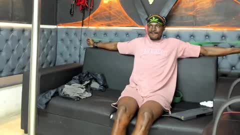 Snapshot of terranze_z chatting on November 1, 2025, 11:07 pm terranze_z online show from November 1, 2025, 11:07 pm