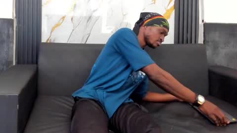 Snapshot of terranze_z chatting on January 6, 2026, 7:17 pm terranze_z online show from January 6, 2026, 7:17 pm