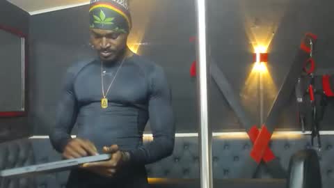 Snapshot of terranze_z chatting on January 31, 2026, 8:51 pm terranze_z online show from January 31, 2026, 8:51 pm