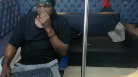 Snapshot of terranze_z chatting on February 1, 2026, 7:34 pm terranze_z online show from February 1, 2026, 7:34 pm