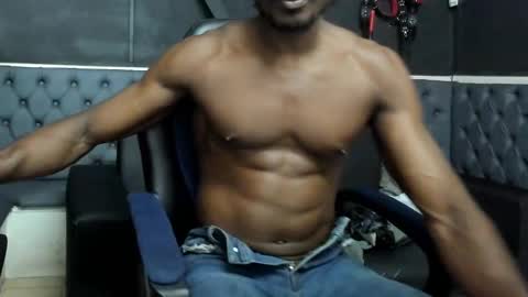 Snapshot of terranze_z chatting on February 9, 2026, 10:03 pm terranze_z online show from February 9, 2026, 10:03 pm