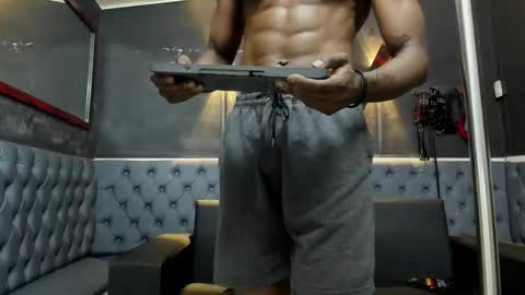 Snapshot of terranze_z chatting on March 8, 2026, 2:04 am terranze_z online show from March 8, 2026, 2:04 am