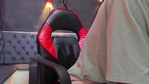 Snapshot of terranze_z chatting on March 12, 2026, 9:21 pm terranze_z online show from March 12, 2026, 9:21 pm