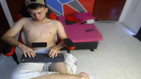 terryy_hot online show from April 22, 2026, 7:26 pm