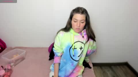 tesa online show from November 28, 2025, 6:05 am