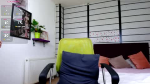 Snapshot of tessa_joy chatting on October 15, 2025, 4:12 am Tessa Joy online show from October 15, 2025, 4:12 am