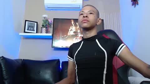 tessachains online show from November 18, 2025, 12:09 pm