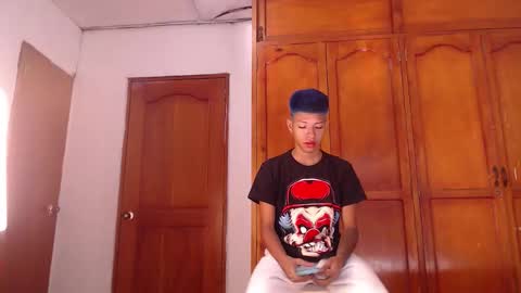 tessachains online show from February 13, 2026, 2:57 pm