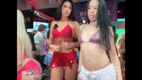 Tessa online show from January 18, 2026, 1:20 am