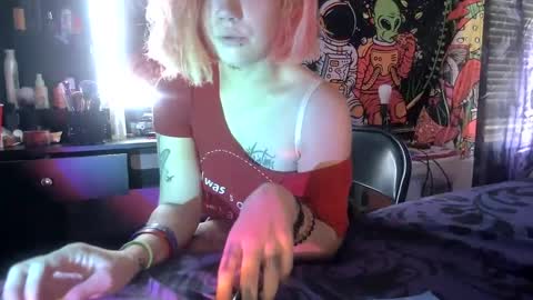 Snapshot of texaspregogrllll chatting on September 25, 2025, 4:11 pm TEXASGIRLLLL online show from September 25, 2025, 4:11 pm