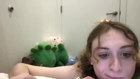 tgirl_derpina online show from December 2, 2025, 2:39 am