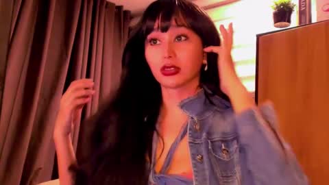 th3r3sa online show from December 2, 2024, 11:51 pm