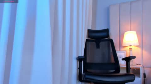 thaddeus king online show from January 27, 2025, 4:09 am