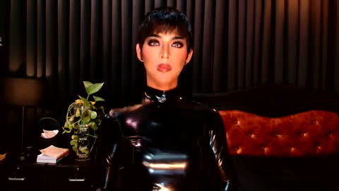 Thalia Saint online show from December 6, 2024, 10:49 am