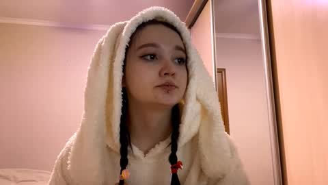 Yumi online show from February 6, 2026, 6:22 pm