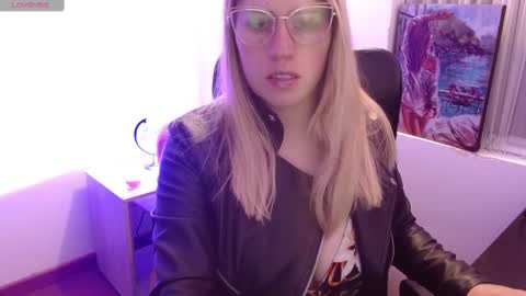   online show from February 20, 2025, 12:15 pm