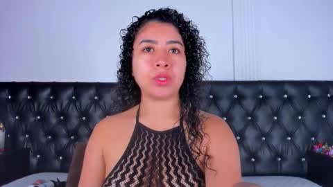 thara webstter online show from September 24, 2025, 11:46 am
