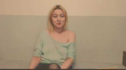 Eva online show from May 14, 2026, 10:27 pm
