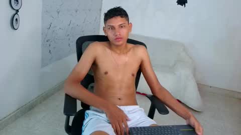 Snapshot of the_crack71 chatting on October 21, 2025, 3:13 pm Sean OPry   online show from October 21, 2025, 3:13 pm