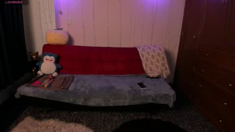 Giovanna online show from March 28, 2026, 1:27 am