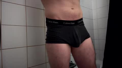 the_delicious_19 online show from September 10, 2025, 9:09 am