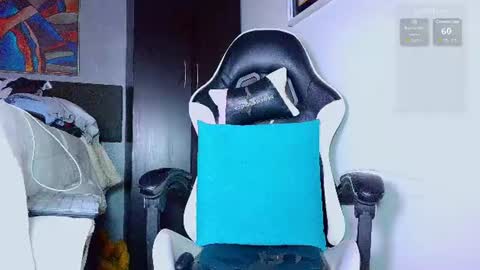 Snapshot of the_dog_lian chatting on July 7, 2026, 11:31 pm the dog lian online show from July 7, 2026, 11:31 pm