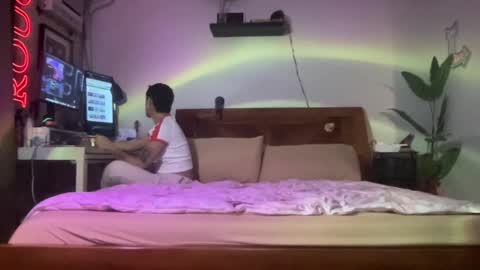 the_emmarouge online show from February 10, 2025, 1:55 pm