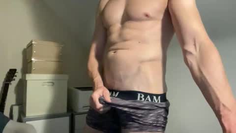 Snapshot of the_gym_boy chatting on September 18, 2025, 1:02 pm the_gym_boy online show from September 18, 2025, 1:02 pm