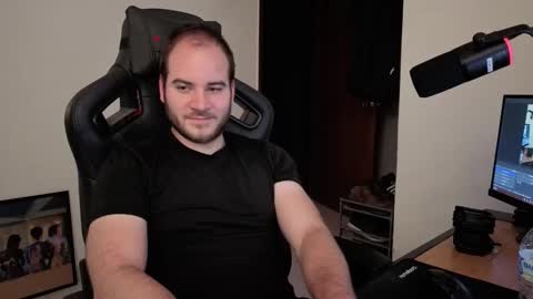 Snapshot of the_king74 chatting on November 7, 2025, 2:55 am the_king74 online show from November 7, 2025, 2:55 am