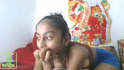 Snapshot of the_right_girl chatting on December 28, 2024, 12:35 pm Suzan Sexy online show from December 28, 2024, 12:35 pm