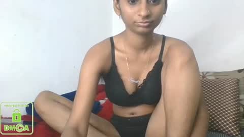 Snapshot of the_right_girl chatting on February 8, 2025, 10:18 am Suzan Sexy online show from February 8, 2025, 10:18 am
