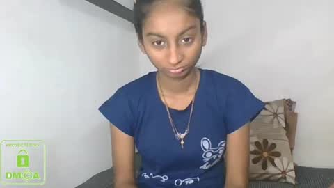 Snapshot of the_right_girl chatting on February 14, 2025, 11:31 am Suzan Sexy online show from February 14, 2025, 11:31 am