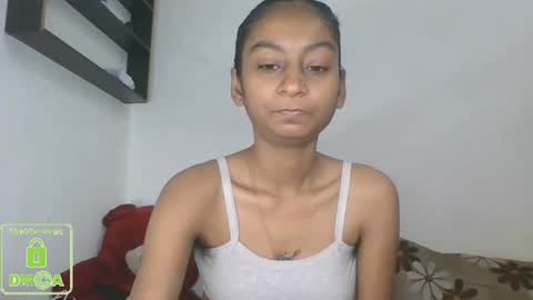 Snapshot of the_right_girl chatting on February 19, 2025, 4:12 am Suzan Sexy online show from February 19, 2025, 4:12 am