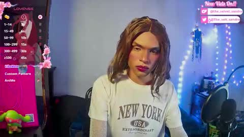 Sandra  3 online show from February 13, 2026, 5:03 am