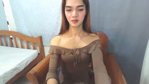 thea121698 online show from October 31, 2025, 12:11 am