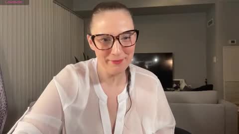 Snapshot of theaddisonphoenix chatting on February 2, 2025, 10:49 pm Addison Phoenix online show from February 2, 2025, 10:49 pm