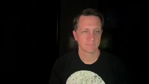 Snapshot of thebatandthecat10 chatting on June 26, 2026, 3:38 pm ISABELLA or MATT online show from June 26, 2026, 3:38 pm